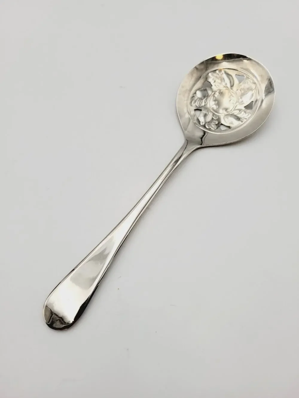 Sheffield England Silverplate Pierced Tomato Server/Slotted Spoon 8 3/8